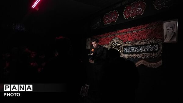 مراسم شب عاشورا در هیئت صراط الحسین (ع) 
