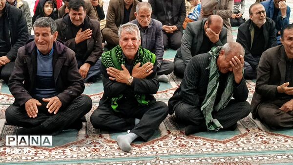 دعای خیر مردم مارگون برای سربلندی رزمندگان اسلام