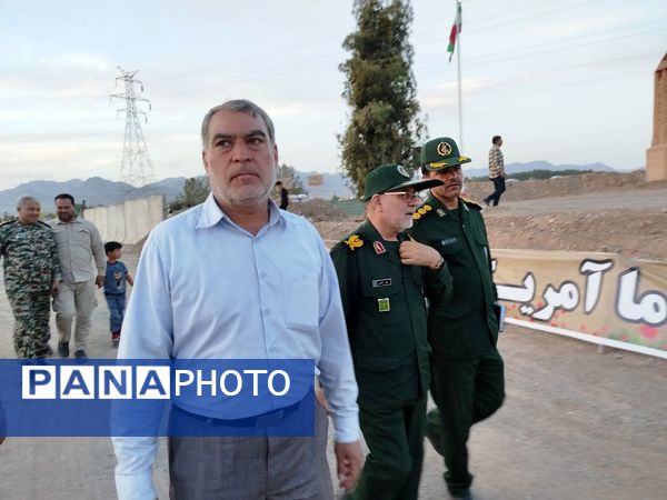 بازدید مشاور فرمانده سپاه امام رضا (ع) از دومین کنگره ملی شهید مدرس (ره) 