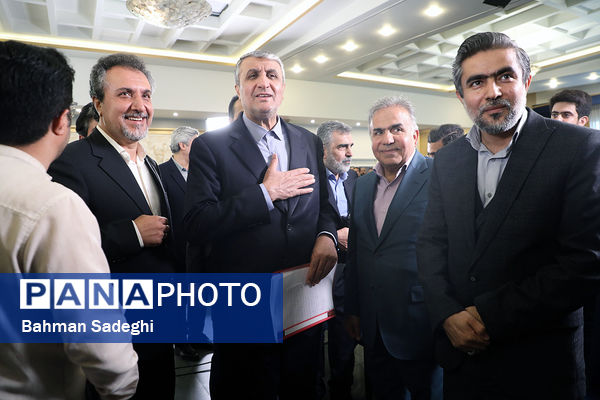 نشست خبری رئیس سازمان انرژی اتمی
