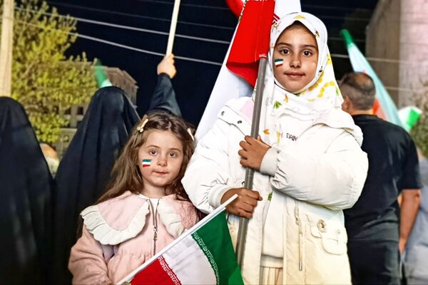 یادبود شهدای دانش‌آموز در کرمانشاه