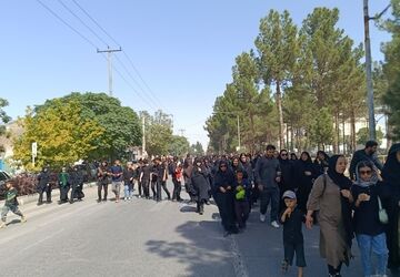 مراسم‌ پیاده‌روی‌ جامندگان‌ اربعین‌ حسینی 