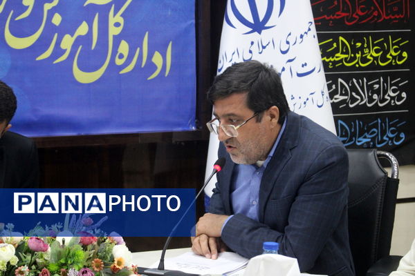 نشست ستاد استانی انتخابات دوازدهمین دوره مجلس دانش‌آموزی استان بوشهر