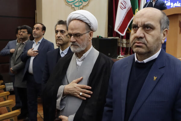 همایش تقدیر از پژوهشگران و فناوران برتر خراسان رضوی و تجلیل از جهادگران علم و فناوری