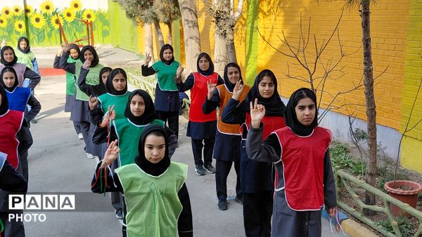 طنین فرهنگ پهلوانی در مدارس کرج