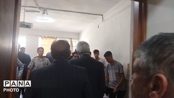 حضور  خیر مدرسه ساز نیشابوری در دبیرستان شاهد ابوذر غفاری