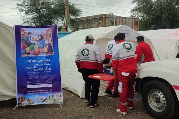 برگزاری مانور «زلزله و ایمنی» زیر بارش رحمت الهی