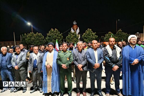 دیشموکی‌ها همچنان پای کار انقلاب