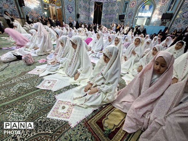 آغاز فصل تازه‌ای از بندگی برای دختران در جشن تکلیف