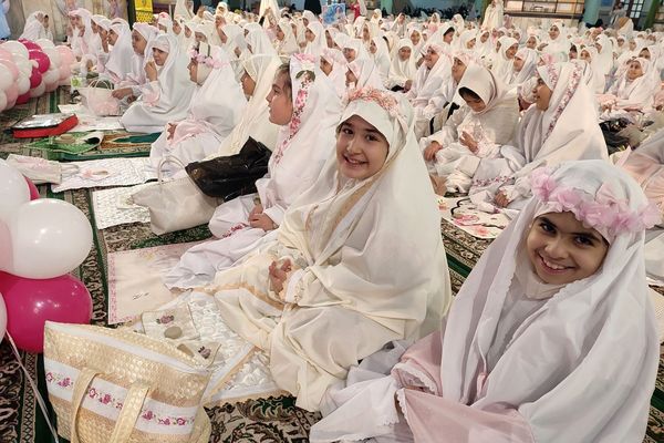 جشن بندگی دختران ناحیه دو شهرری 