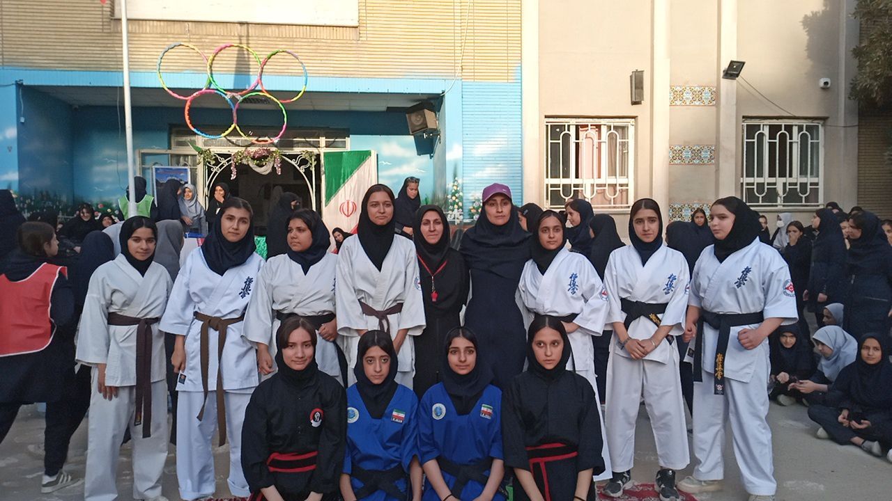 المپیاد ورزشی در دبیرستان میرزا جعفر سروقد