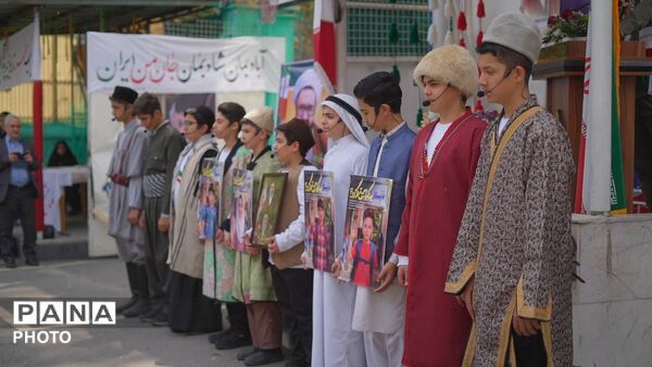 آیین گلباران محل شهادت شهید مرتضی مطهری با حضور مجید پارسا در منطقه ۱۲
