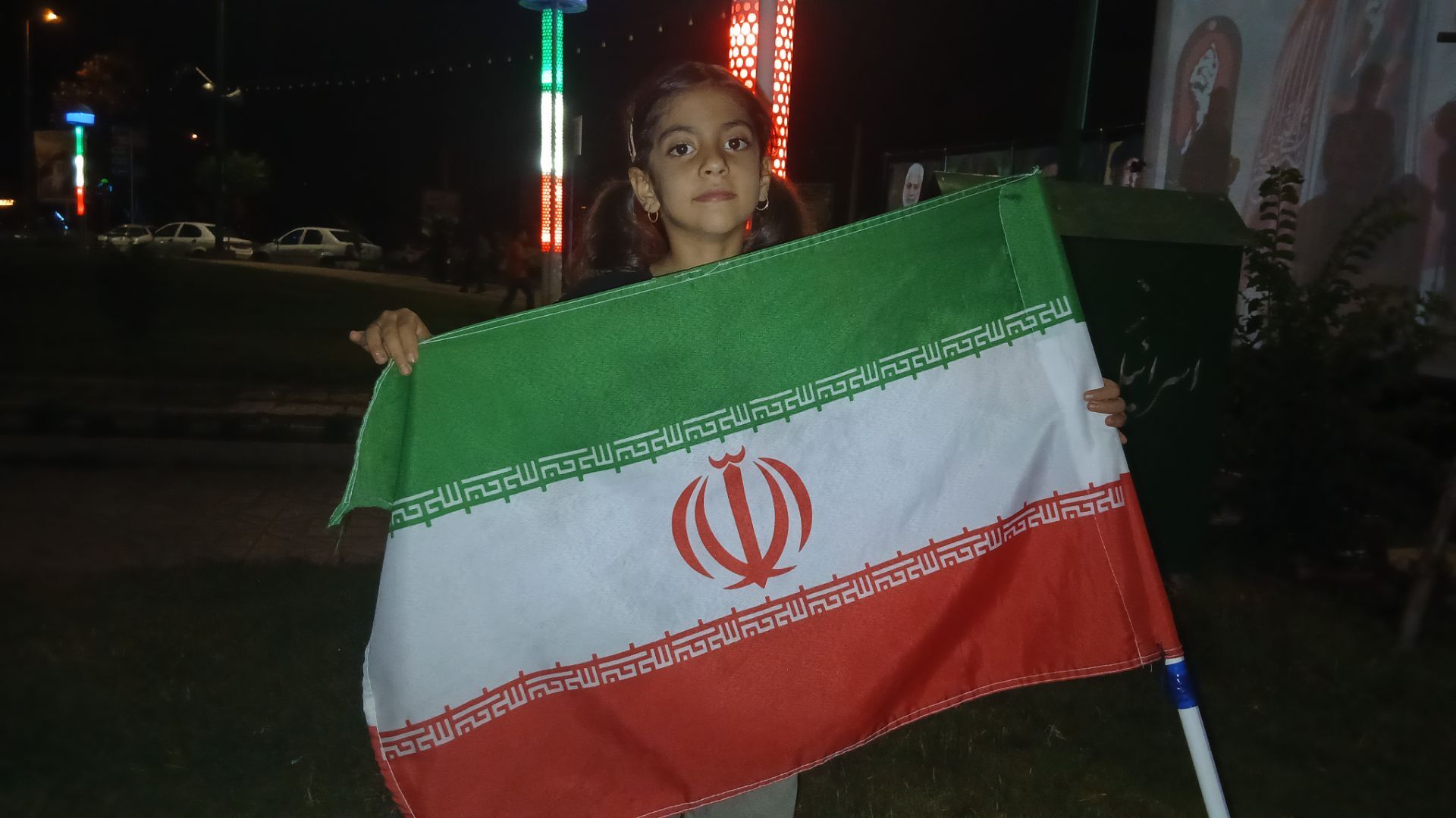 همراهی مردم تویسرکان در شب های همدلی