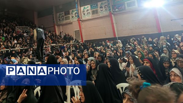 ویژه برنامه در پناه مادر به مناسبت ولادت حضرت زهرا (س) در مشهد مقدس