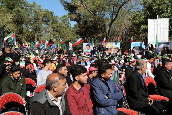 افتتاحیه ملی اردوی راهیان نور همزمان با گرامیداشت روز نوجوان و هفته بسیج دانش‌آموزی در گلزار شهدای تهران