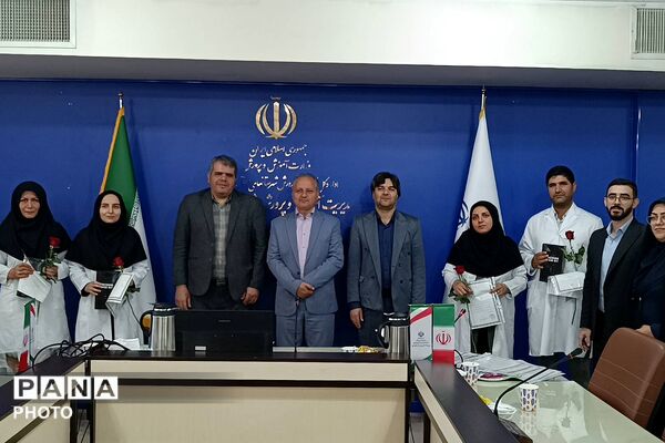 تجلیل از مدافعان سلامت در آموزش و پرورش شهریار
