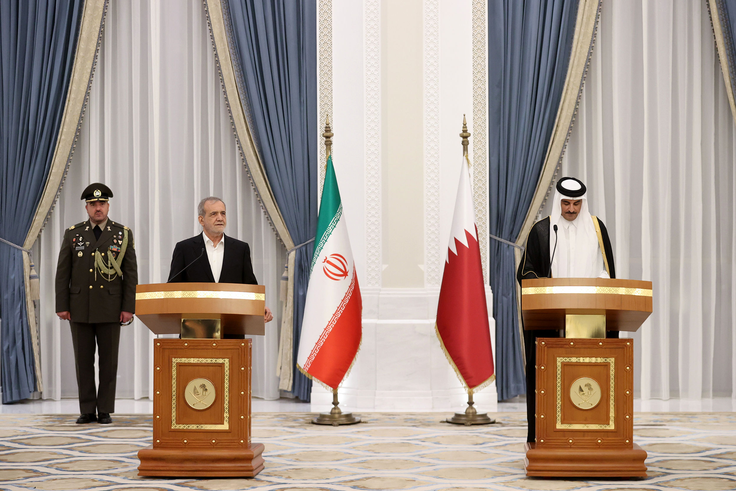 ایران و قطر برای گسترش روابط اراده مشترک دارند