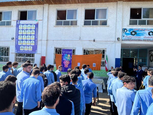 انتخابات همیار مشاور در مدرسه شهدای لطیفی 