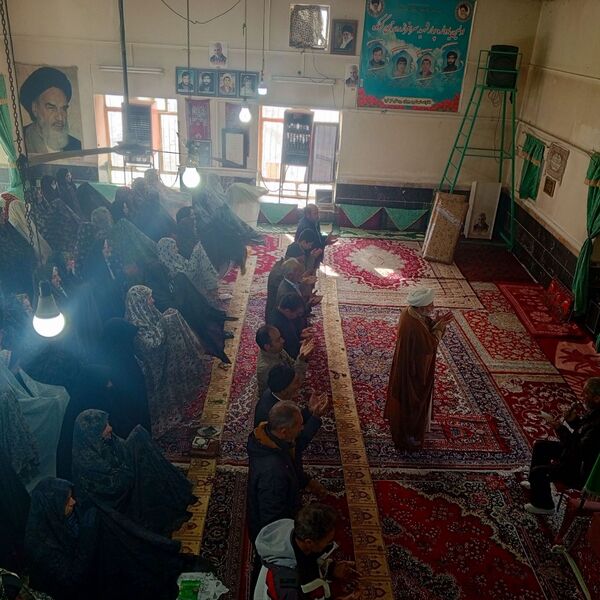 نماز عید فطر در مسجد صاحب الزمان روستای گزکوه
