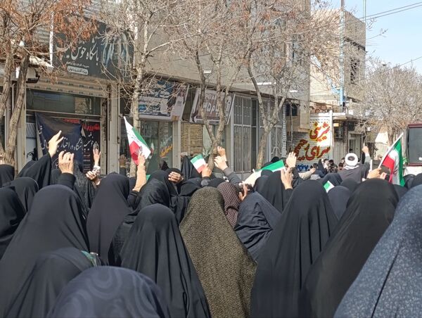 خروش پرشکوه مردم نسر در دفاع از آرمان‌های انقلاب اسلامی در راهپیمایی ۲۲ بهمن