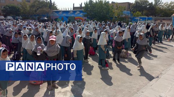 شور عاطفه‌ها در دبستان لطیفه مشهد