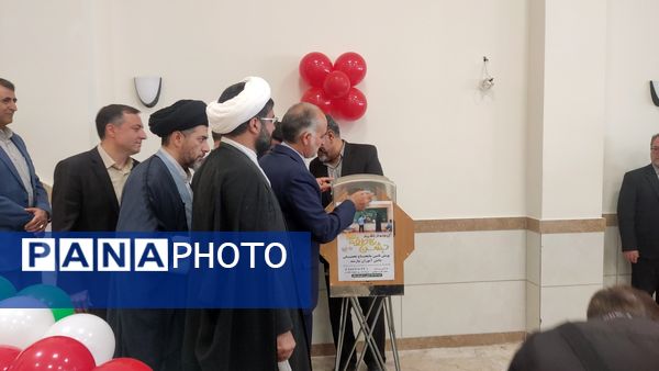 اینجا قلب‌ها می‌تپند تا عاطفه‌ای جاری شود