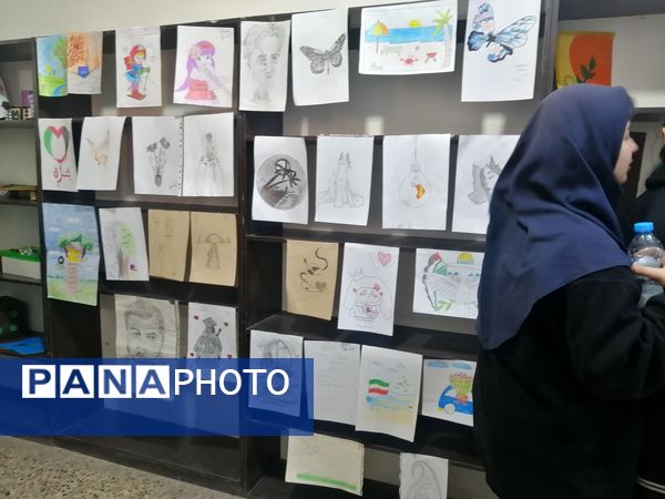 جشنواره ماها در دبیرستان میثاق منطقه تبادکان مشهد