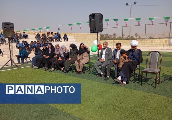 جشن دهه فجر در روستای لاور فین