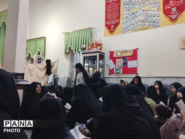  مراسم شب قدر در مسجد شهدای گمنام 