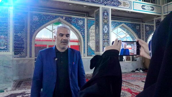 وقتی دانش‌آموزان میزبان جشن دهه فجر می‌شوند