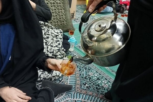 عطر ندبه در مسجد کاووسیه صاحب‌الزمان؛ زمزمه‌هایی که دل‌ها را روشن کرد