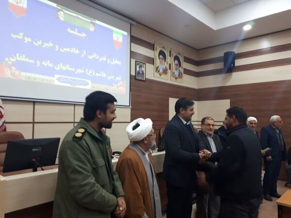 تجلیل و قدردانی از خیرین و خادمین موکب قمر بنی هاشم آشخانه 