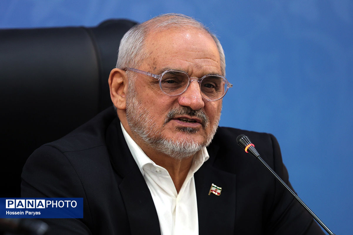 هیچ قدرت خارجی نمی‌تواند امنیت واقعی خلیج فارس را تضمین کند
