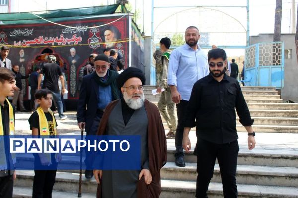 مراسم بزرگداشت شهدای اقتدار در مصلای امام خمینی(ره) یاسوج 