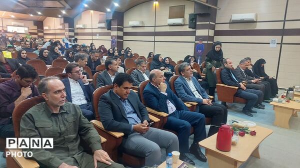 یادواره دانش‌آموز جاویدالاثر «ماکان نصیری» در خرم‌آباد