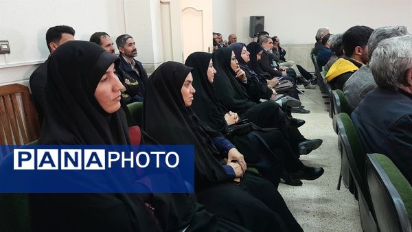 تکریم و معارفه سرپرست معاونت فرمانداری و بخشداران بخش مرکزی و بخش شیدا شهرستان بن