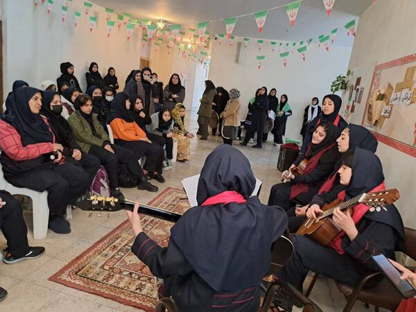 درخشش دوباره مدرسه دکتر باهنر در نمایشگاه ماها 