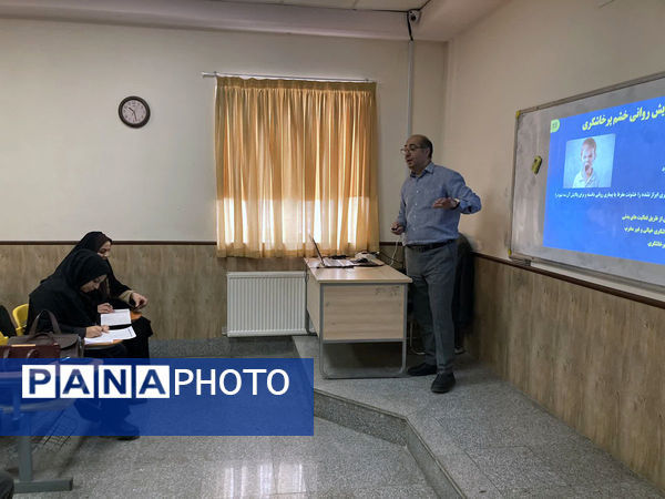 برگزاری کارگاه‌های نماد شهرستان بجنورد 