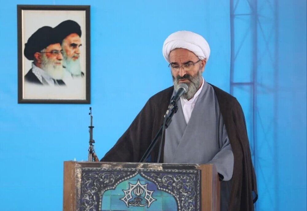 تمام ظرفیت‌های کشور برای تقویت اقتدار و امنیت ملی به کار گرفته شود