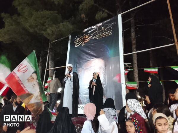 دهه نودی ها برای انتقام خون هم کلاسی‌هایشان به میدان آمدند