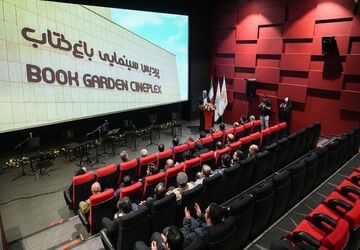 وقتی تاریکی به مبارزه با فرهنگ و سینما می‌رود 