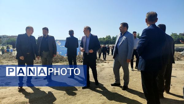 آیین کلنگ زنی آموزشگاه جعفر برزگر ناحیه یک مشهد