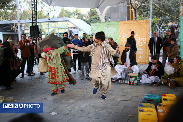 سومین روز جشنواره تئاتر فجر