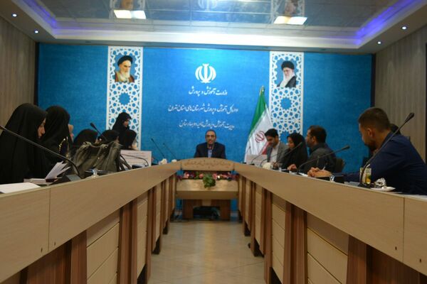 برگزاری جلسه توانمند سازی ویژه مشاوران جدیدالاورود در بهارستان دو