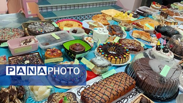 جشنواره کیک و دسر و شیرینی در مدرسه حضرت معصومه(ص) در اسلامشهر