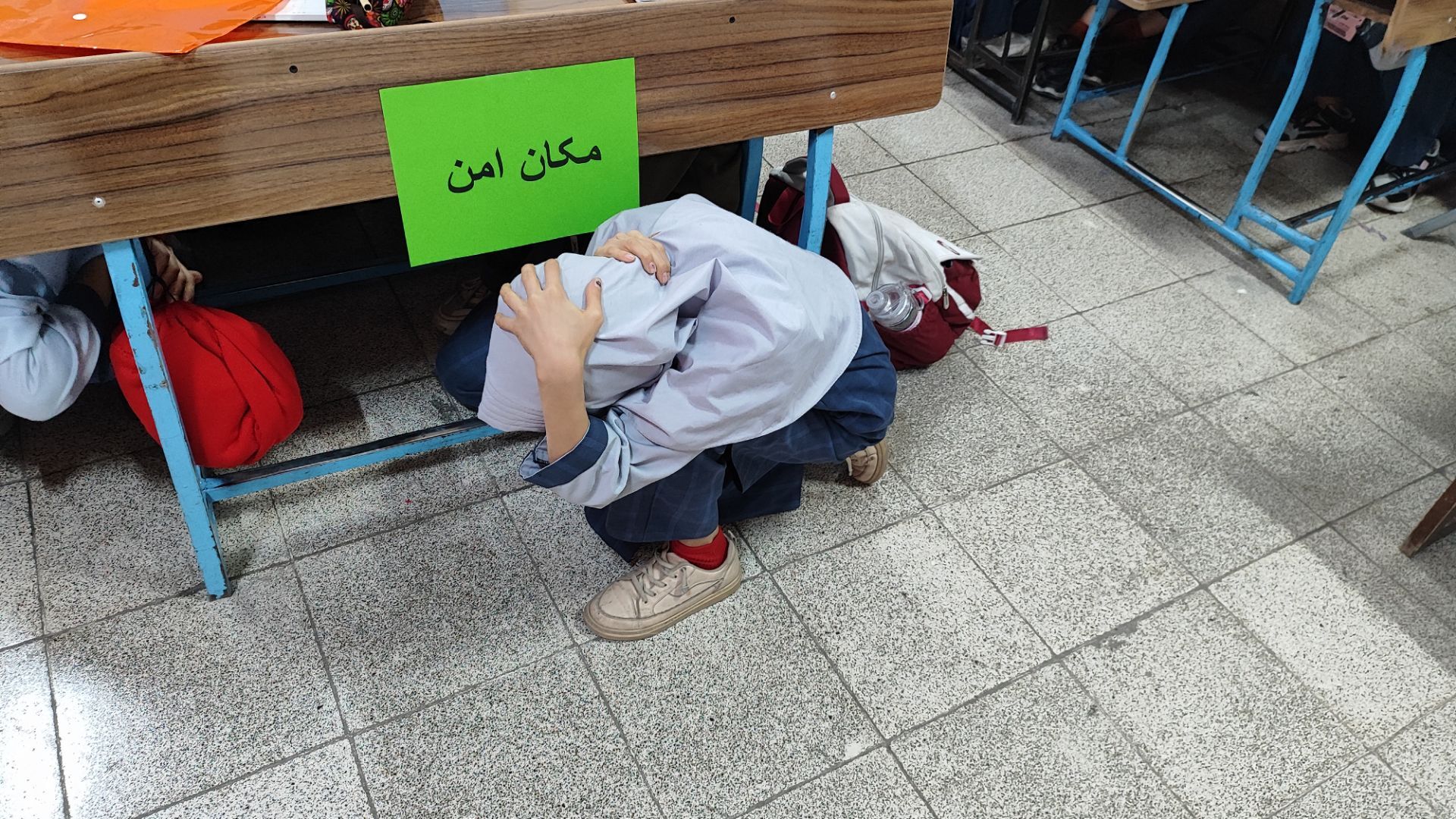 بیست و هفتمین مانور زلزله سراسری در مدرسه شاهد خیر سجادی 