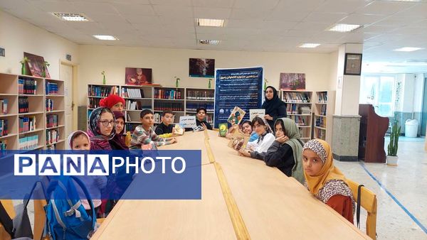 هفته دفاع مقدس در کتابخانه الزهرا بجنورد