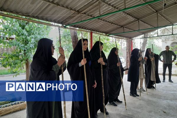 برگزاری دوره تربیت مربی سازمان دانش‌آموزی در منطقه کهریزک 