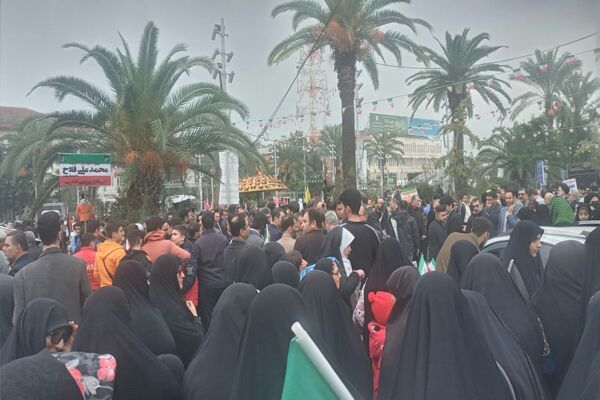 13 آبان در رشت
