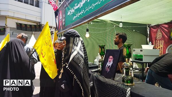 موکب گروه جهادی کار و تولید شهرستان بیرجند در خیابان مصباح یزدی مشهد